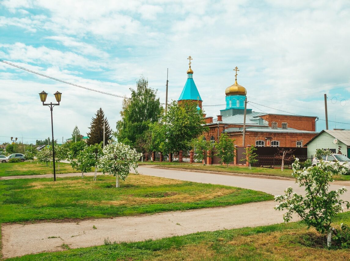 Приход в честь Архистратига Божия Михаила, Красный Яр